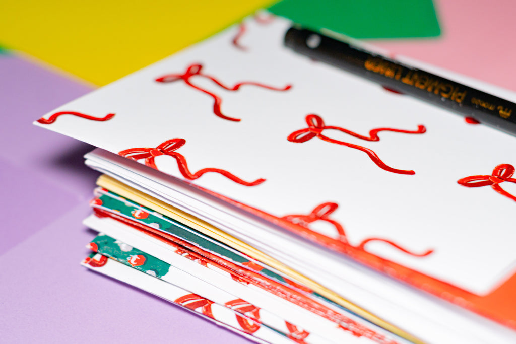 Red bows card